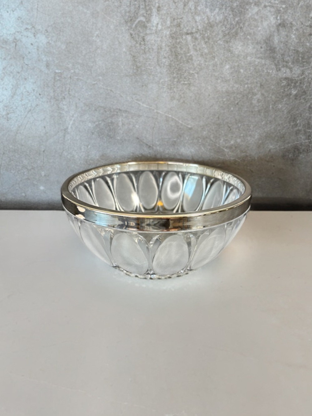 Vintage Eales 1979 Silver plated Rimmed Glass bowl.